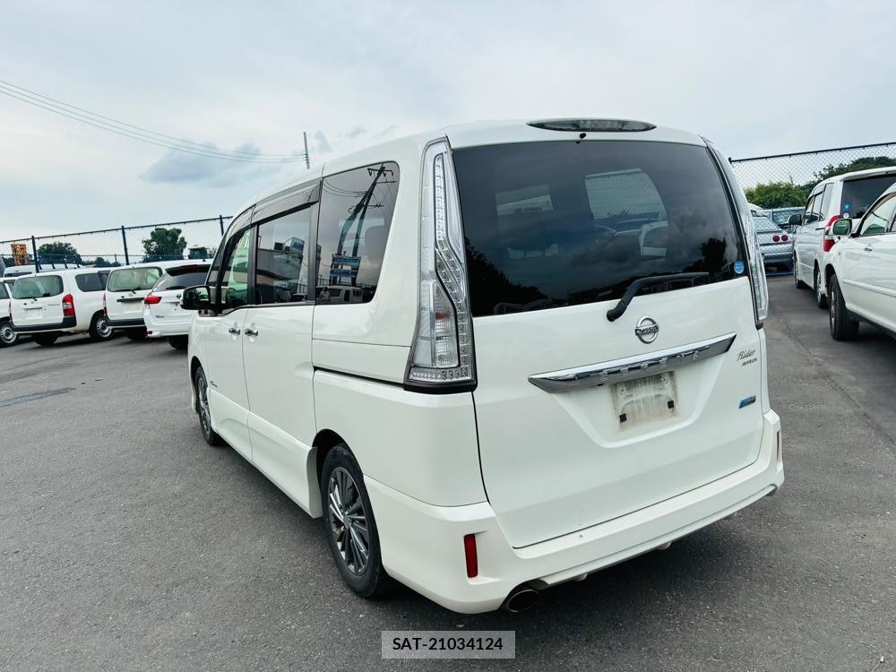 Nissan SERENA 2014 8322909-2