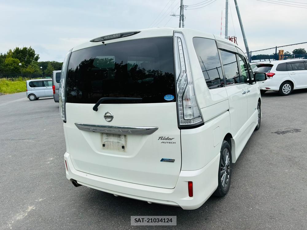 Nissan SERENA 2014 8322909-4