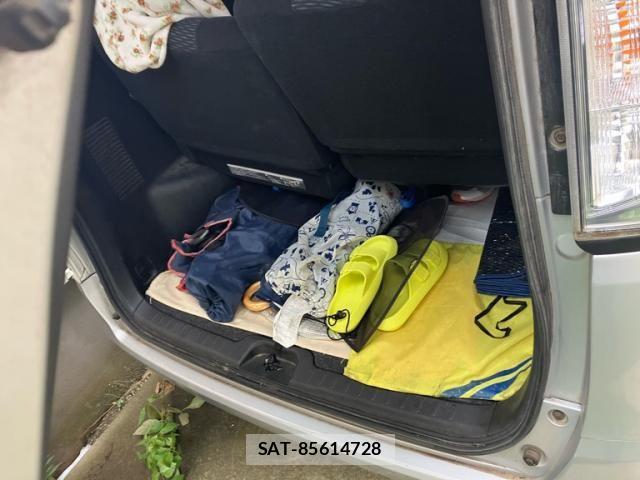 Nissan SERENA 2011-09 8414872-10