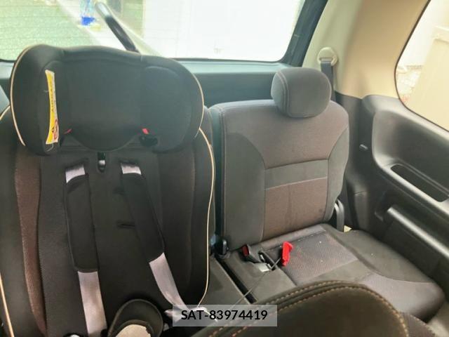 Nissan SERENA 2010-05 8414862-15