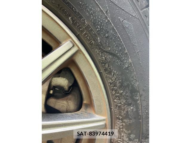 Nissan SERENA 2010-05 8414862-3