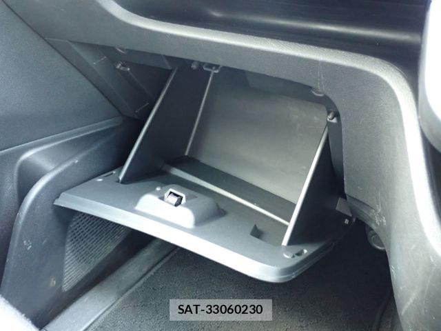 Nissan SERENA 2023-07 8414840-15