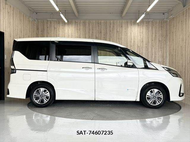 Nissan SERENA 2021-09 8414832-19