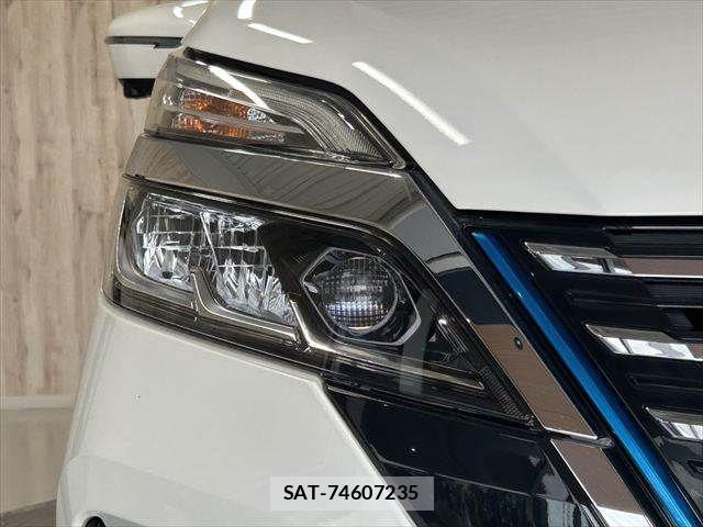 Nissan SERENA 2021-09 8414832-25