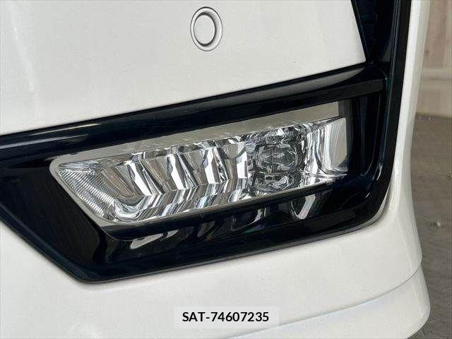 Nissan SERENA 2021-09 8414832-26