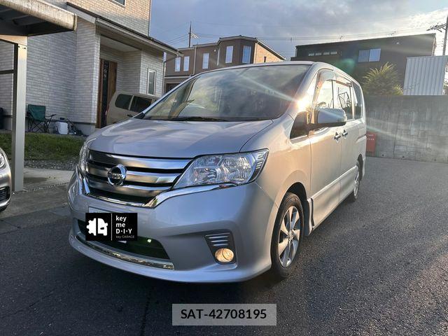 Nissan SERENA 2011-06 8414855-0