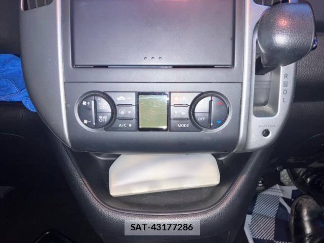 Nissan SERENA 2008-12 8414858-23