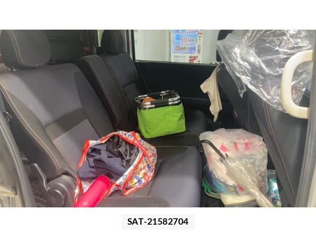 Nissan SERENA 2009-11 8414868-18