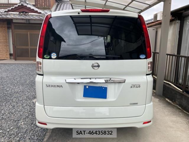 Nissan SERENA 2009-09 8414869-2