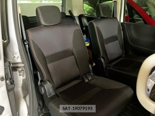 Nissan SERENA 2010-09 8414856-10