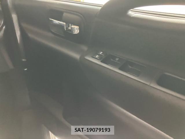 Nissan SERENA 2010-09 8414856-12