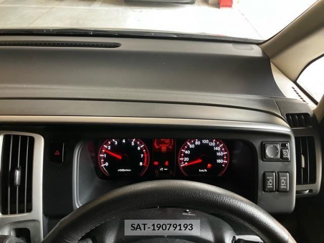 Nissan SERENA 2010-09 8414856-18