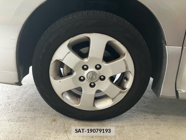 Nissan SERENA 2010-09 8414856-4