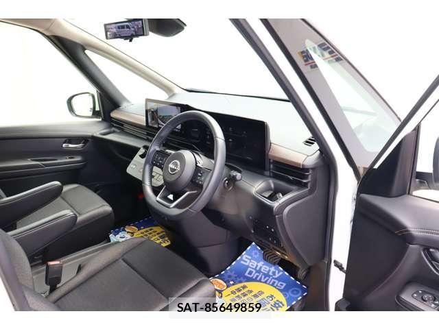 Nissan SERENA 2023-12 8414829-7
