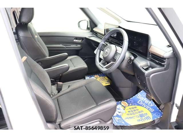 Nissan SERENA 2023-12 8414829-4