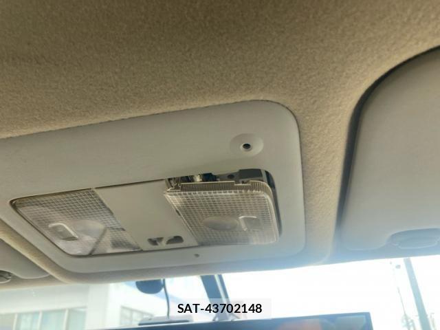 Nissan SERENA 2009-11 8414874-25