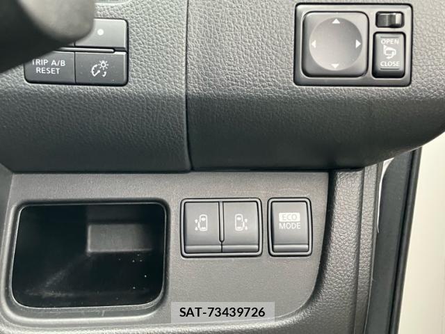 Nissan SERENA 2012-07 8414857-16
