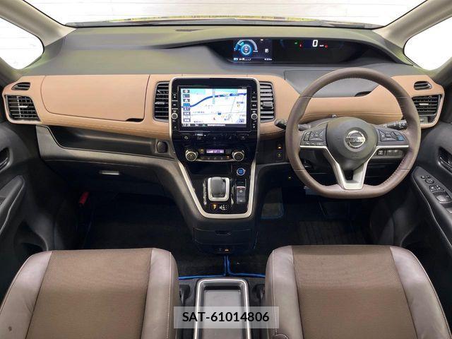 Nissan SERENA 2018-03 8438833-1