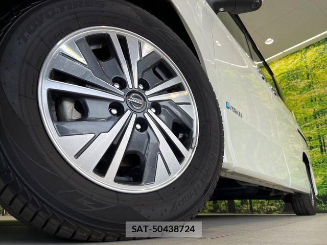 Nissan SERENA 2022-01 8438829-13