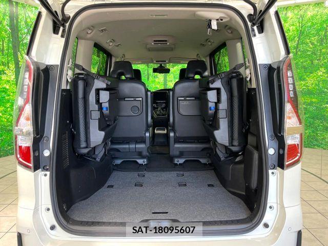 Nissan SERENA 2021-08 8438830-12