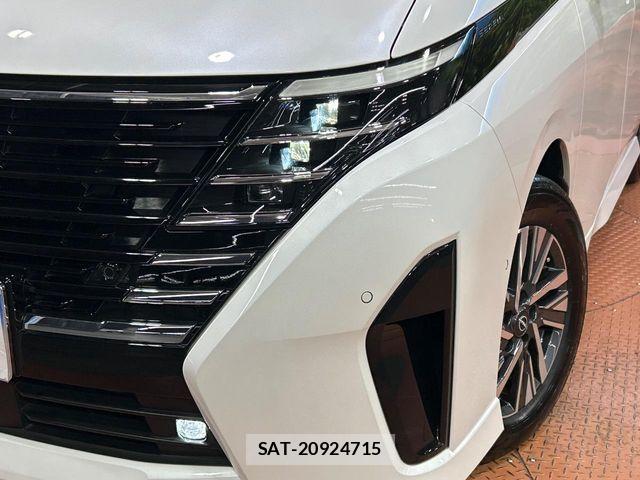 Nissan SERENA 2023-08 8438817-9