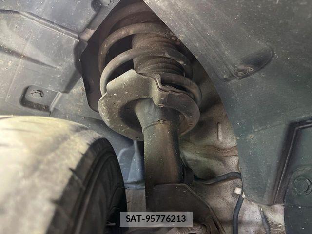 Nissan SERENA 2018-07 8438835-19