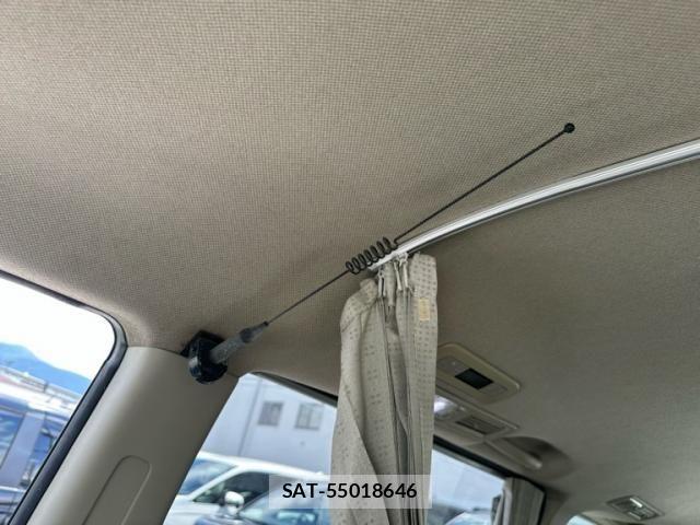 Nissan SERENA 2007-01 8438837-11
