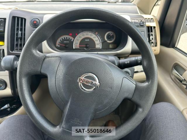 Nissan SERENA 2007-01 8438837-13