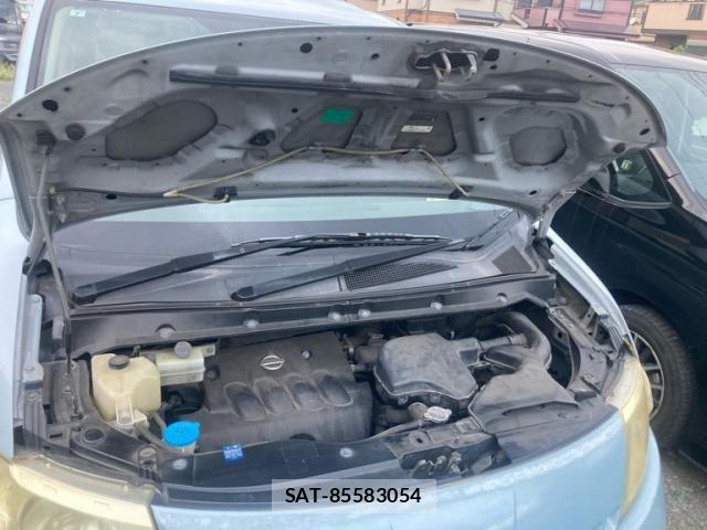 Nissan SERENA 2005-06 8438836-11