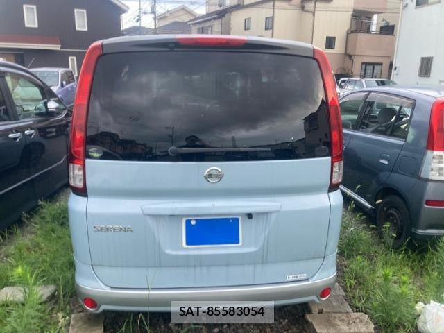 Nissan SERENA 2005-06 8438836-8
