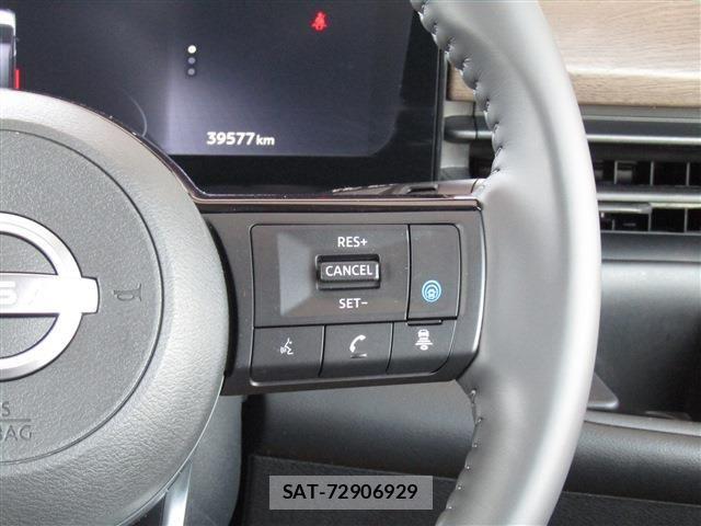 Nissan SERENA 2023-07 8458372-12