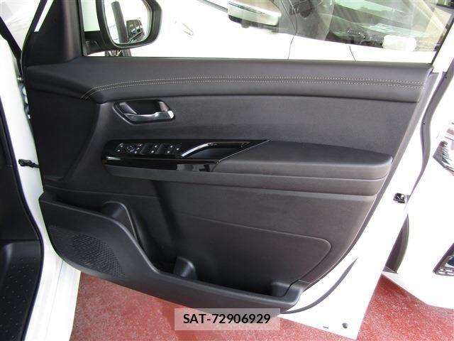 Nissan SERENA 2023-07 8458372-20