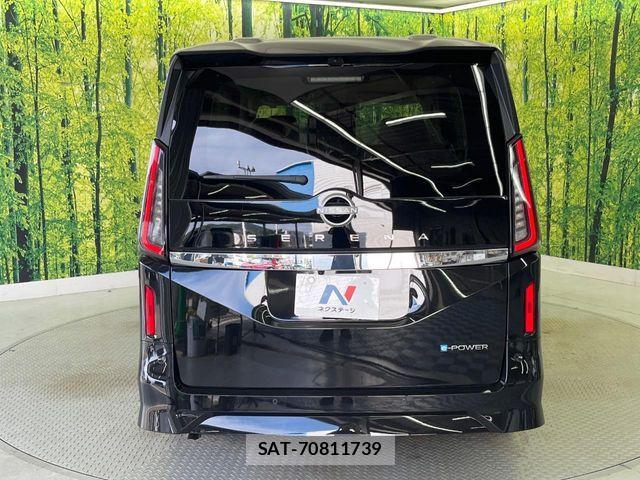 Nissan SERENA 2026-03 8458366-16