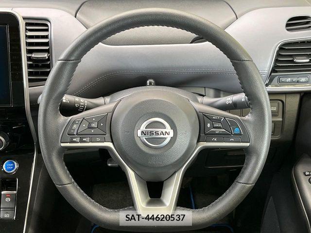 Nissan SERENA 2022-08 8458373-11