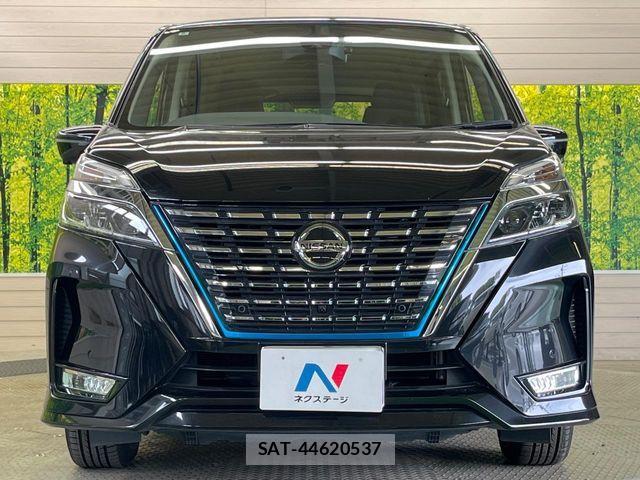Nissan SERENA 2022-08 8458373-14