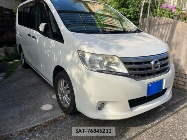 Nissan SERENA 2011-11 8458384-0
