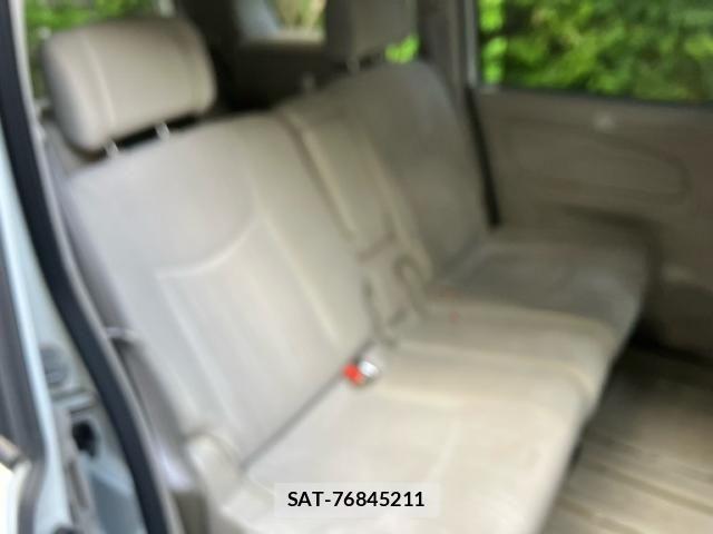 Nissan SERENA 2011-11 8458384-10