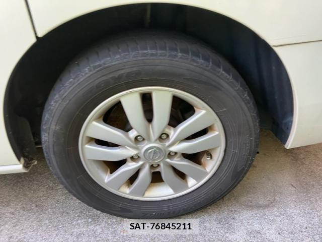 Nissan SERENA 2011-11 8458384-8