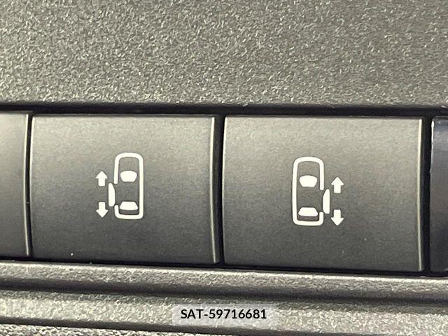 Nissan SERENA 2023-07 8458368-2