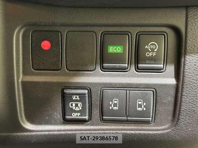 Nissan SERENA 2018-07 8458380-13