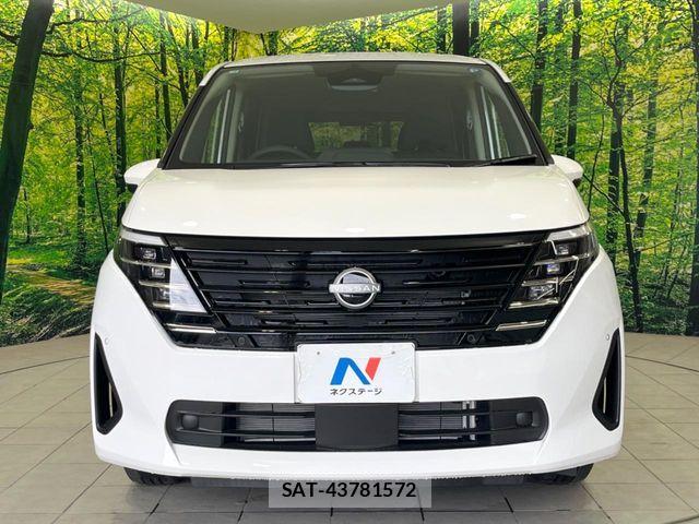 Nissan SERENA 2026-07 8458374-14