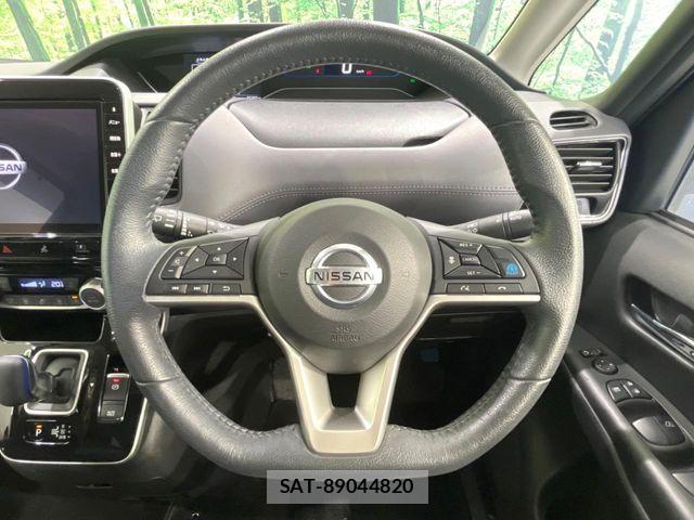 Nissan SERENA 2020-02 8458376-11