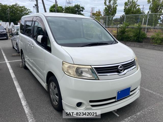 Nissan SERENA 2005-08 8458383-1