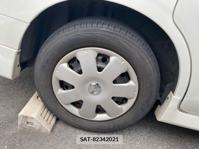 Nissan SERENA 2005-08 8458383-5