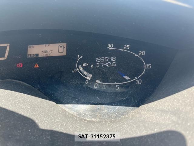 Nissan SERENA 2011-10 8458382-14