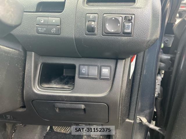 Nissan SERENA 2011-10 8458382-16