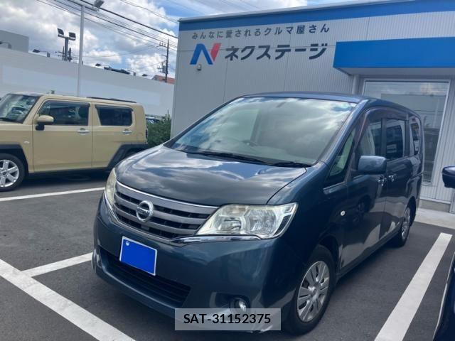 Nissan SERENA 2011-10 8458382-1