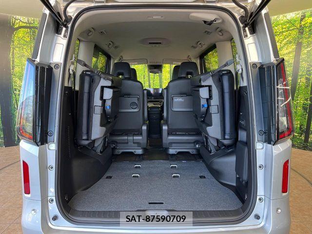 Nissan SERENA 2023-05 8486056-10