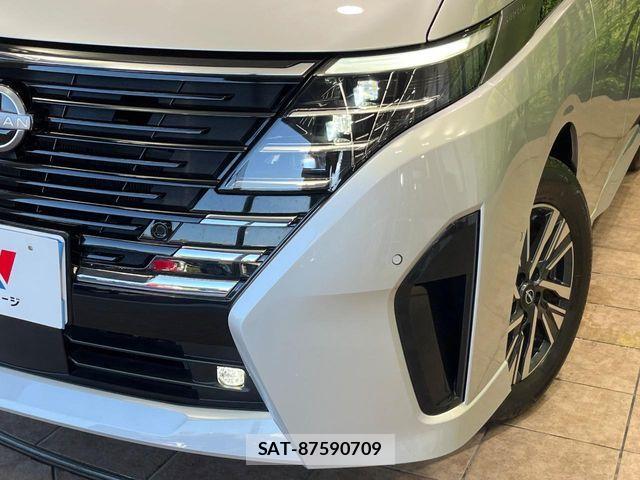 Nissan SERENA 2023-05 8486056-12