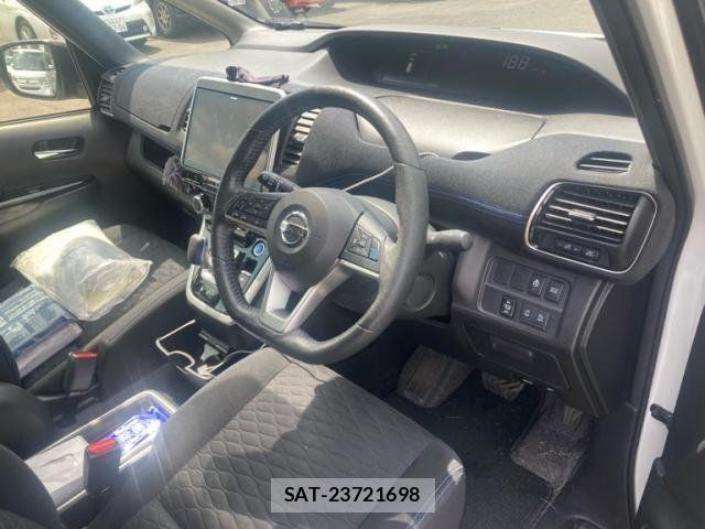 Nissan SERENA 2018-07 8486063-14